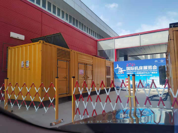 图们发电车出租-发电机无电压或电压太低怎么办？